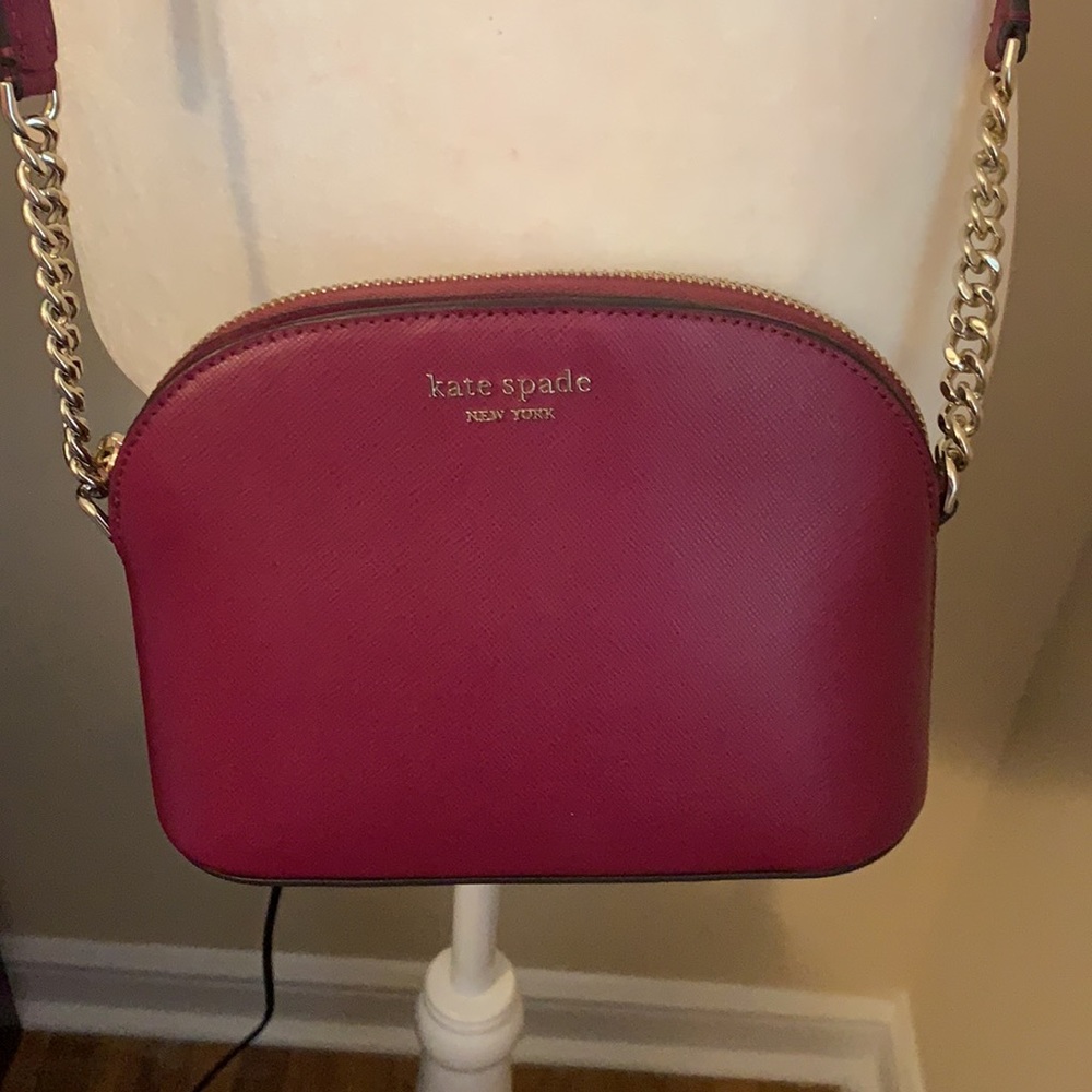 Kate Spade Purse (excellent condition)